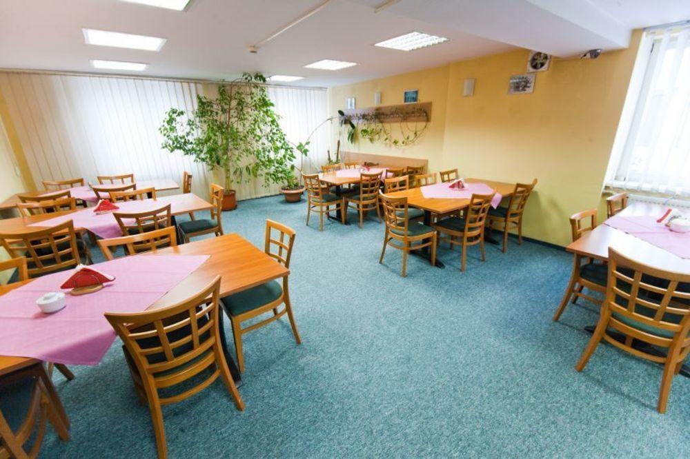 Hostel Malinowski City Gliwice Exterior photo